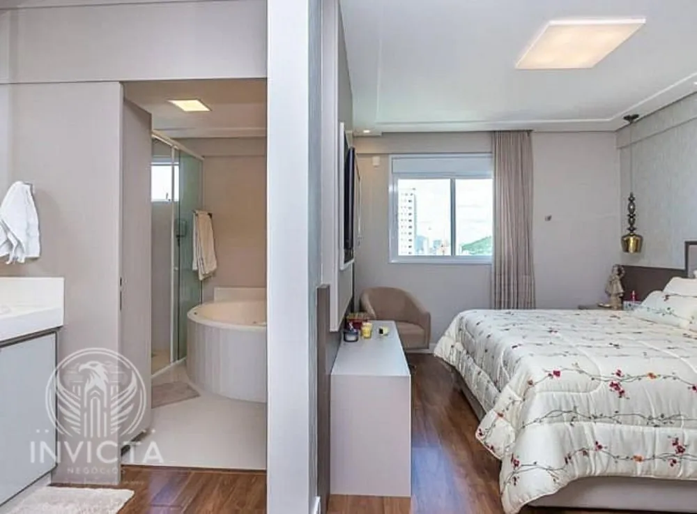 Cobertura, 3 quartos, 222 m² - Foto 4