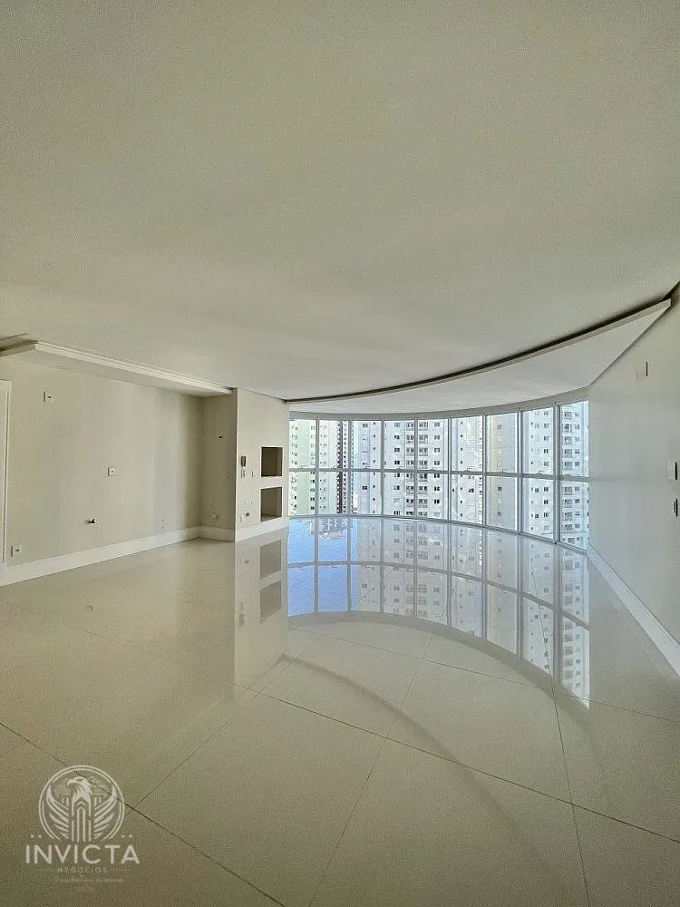 Apartamento, 3 quartos, 128 m² - Foto 2