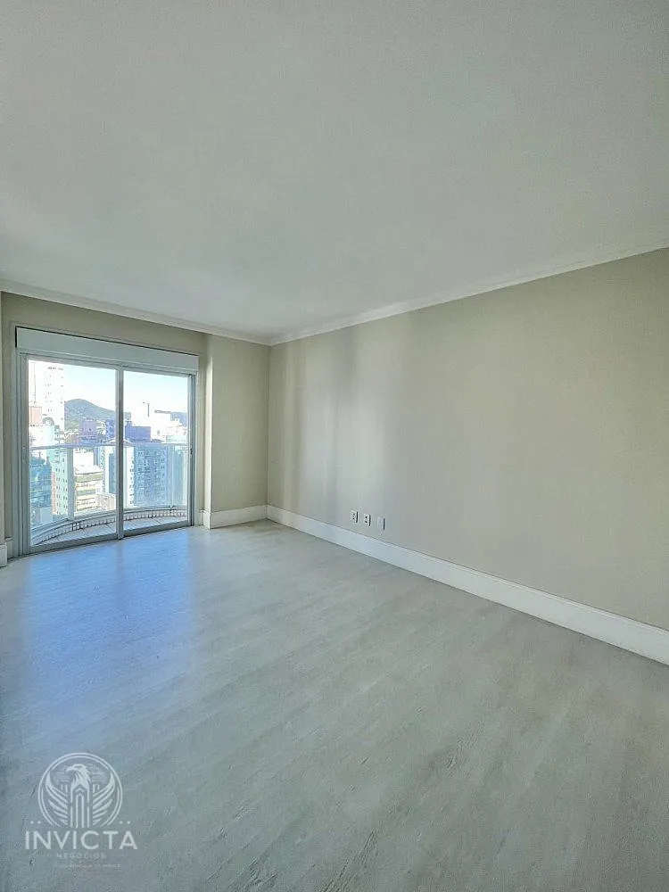 Apartamento, 3 quartos, 128 m² - Foto 4