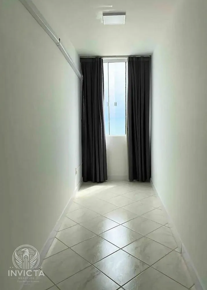 Apartamento, 3 quartos, 170 m² - Foto 2