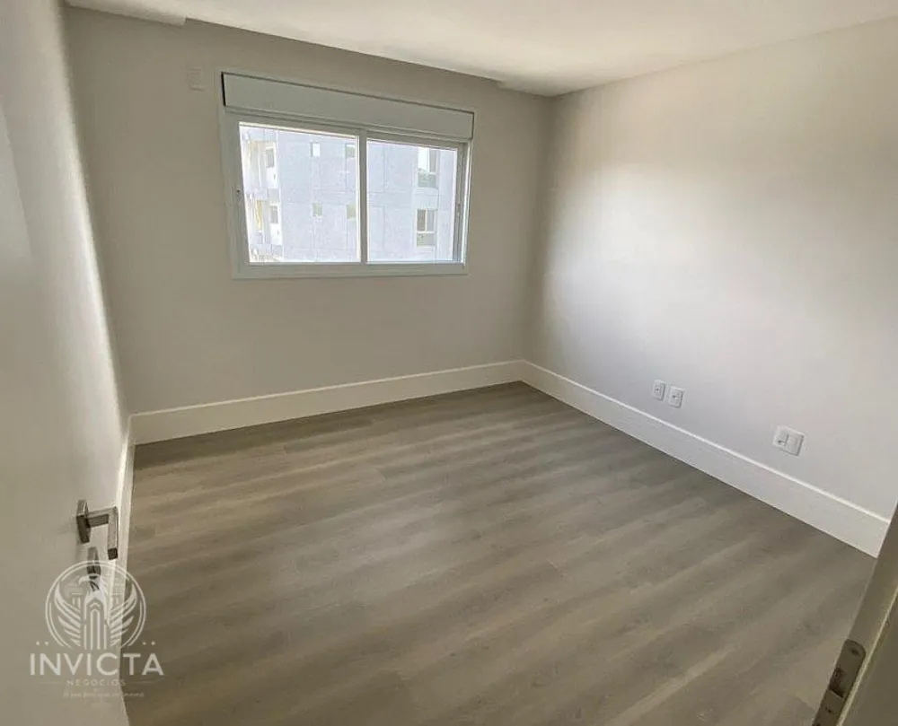Apartamento, 4 quartos, 237 m² - Foto 1