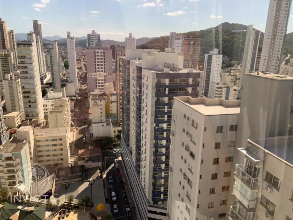 Cobertura à venda com 4 quartos, 255m² - Foto 15