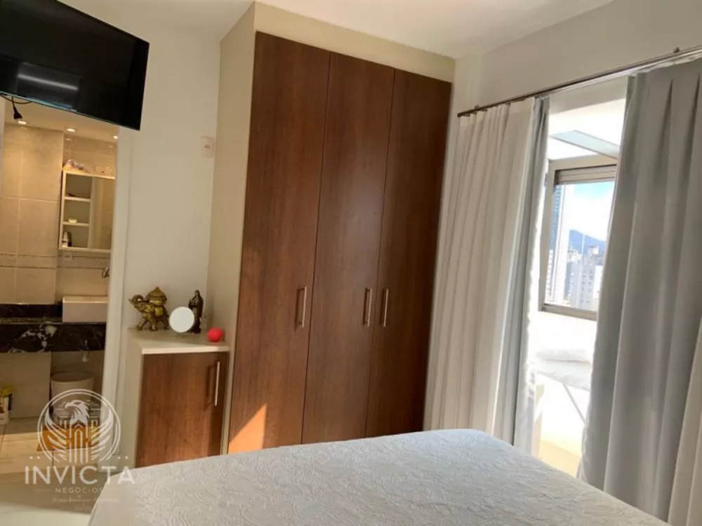 Cobertura à venda com 4 quartos, 255m² - Foto 6