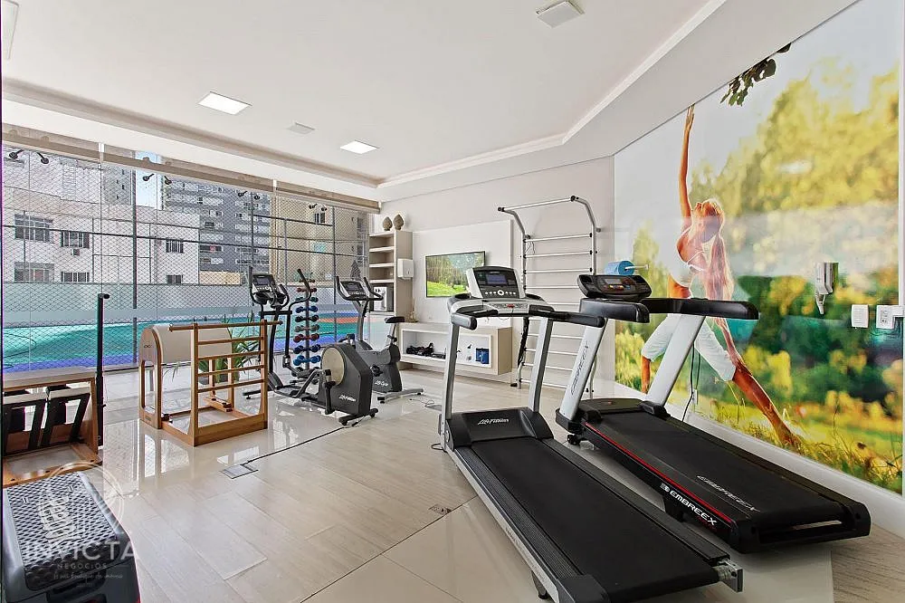 Cobertura, 3 quartos, 246 m² - Foto 5