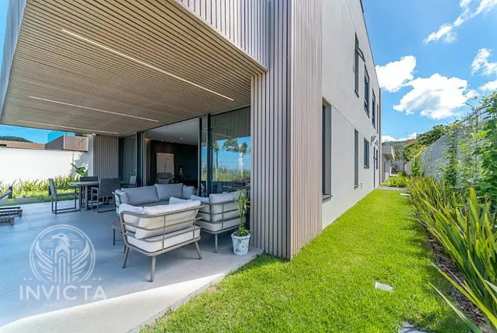 Casa, 5 quartos, 458 m² - Foto 1