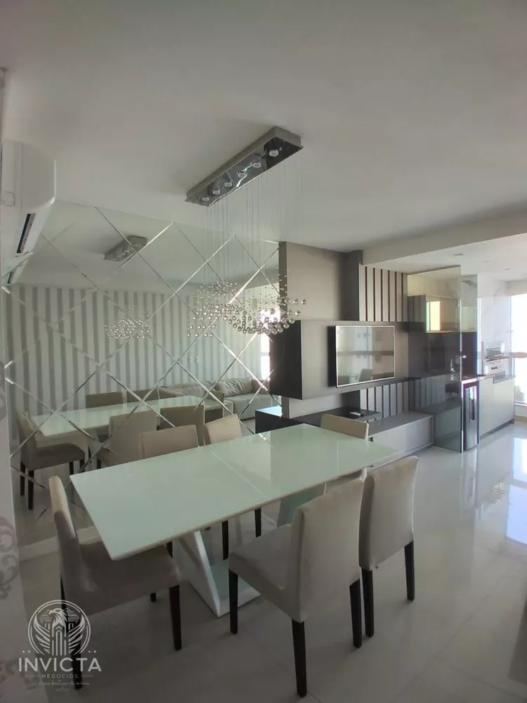 Apartamento à venda com 4 quartos, 134m² - Foto 2