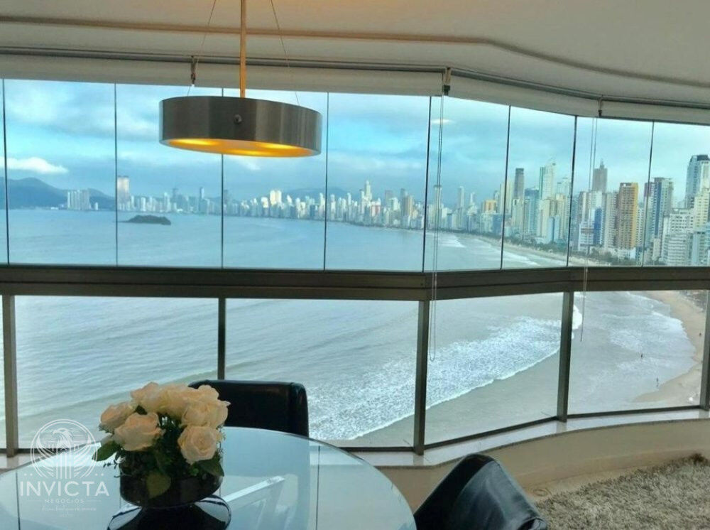 Apartamento à venda com 3 quartos, 163m² - Foto 4
