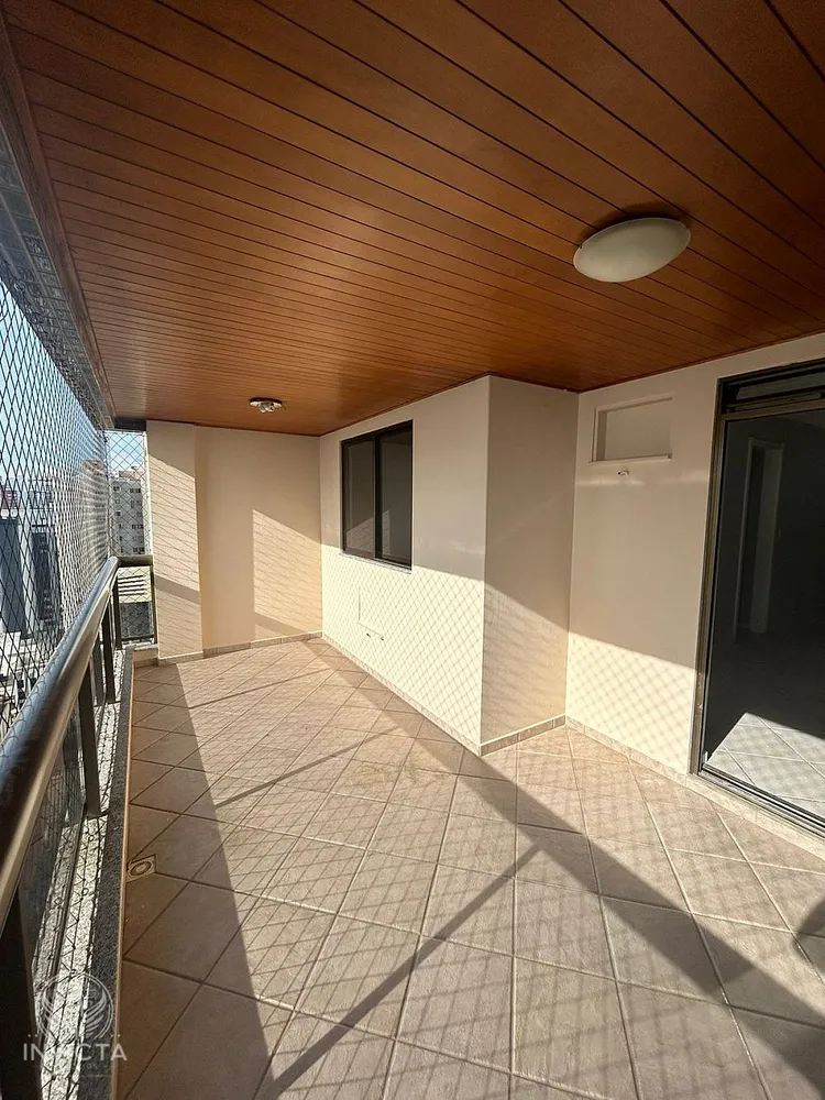 Apartamento, 3 quartos, 120 m² - Foto 2