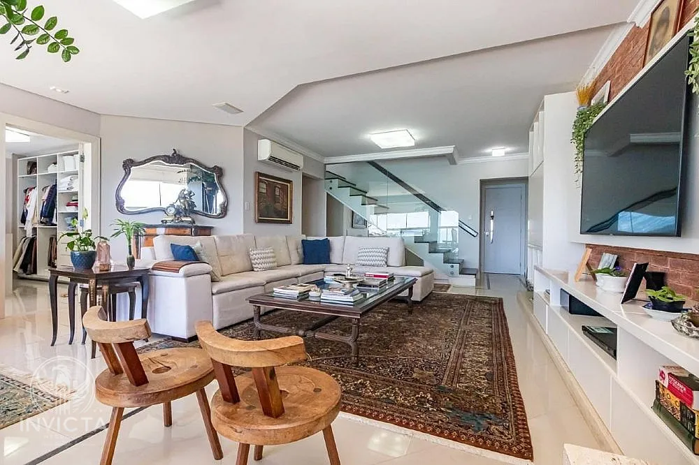 Cobertura, 4 quartos, 270 m² - Foto 2