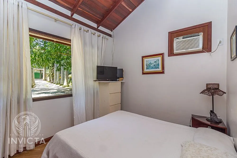 Casa, 3 quartos, 2339 m² - Foto 7