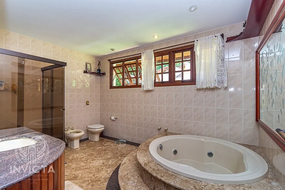 Casa, 3 quartos, 2339 m² - Foto 9
