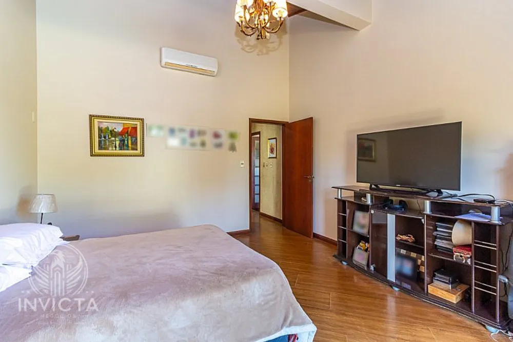 Casa, 3 quartos, 2339 m² - Foto 6