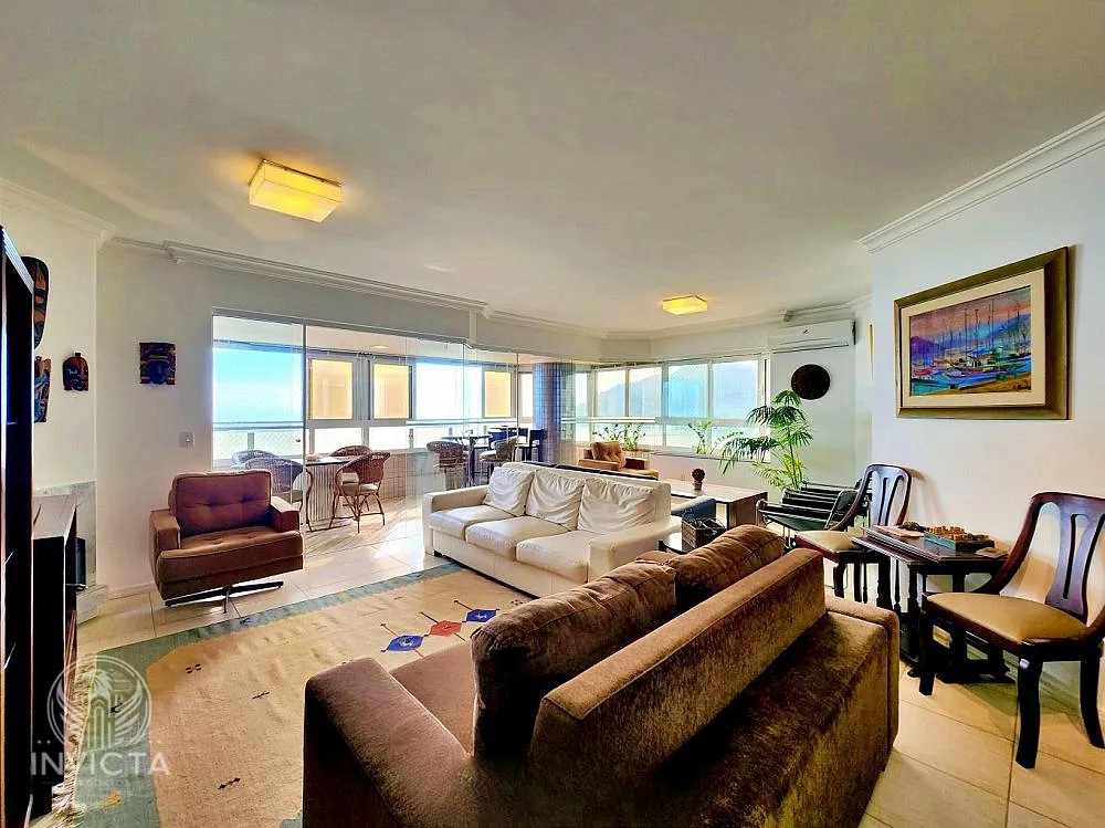 Apartamento, 3 quartos, 170 m² - Foto 2