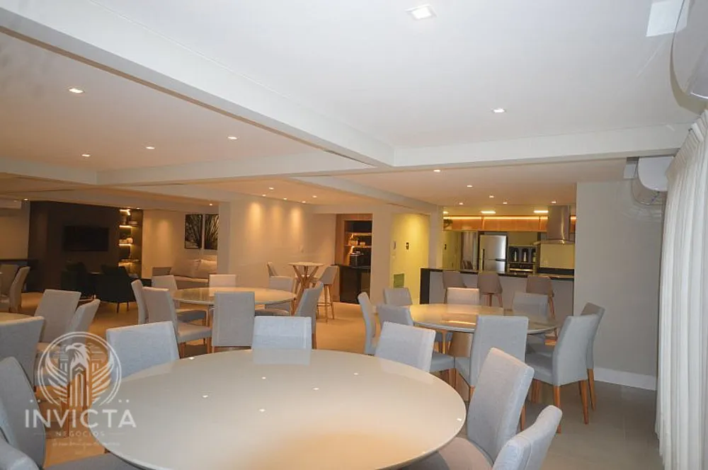 Apartamento, 3 quartos, 228 m² - Foto 1