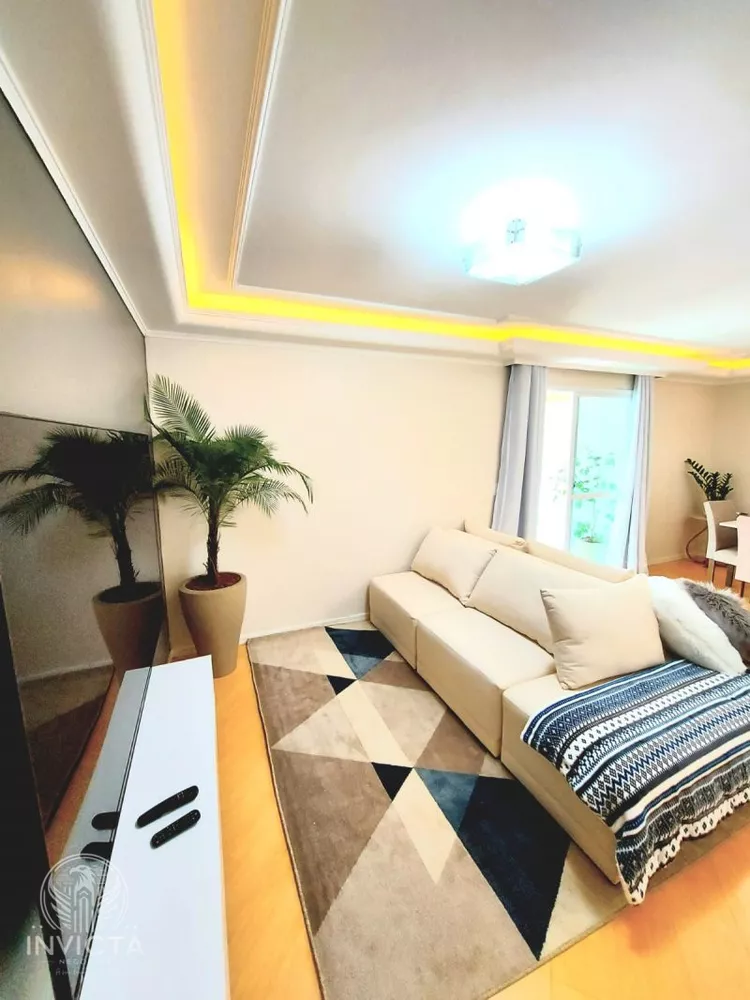 Apartamento à venda com 3 quartos, 182m² - Foto 3