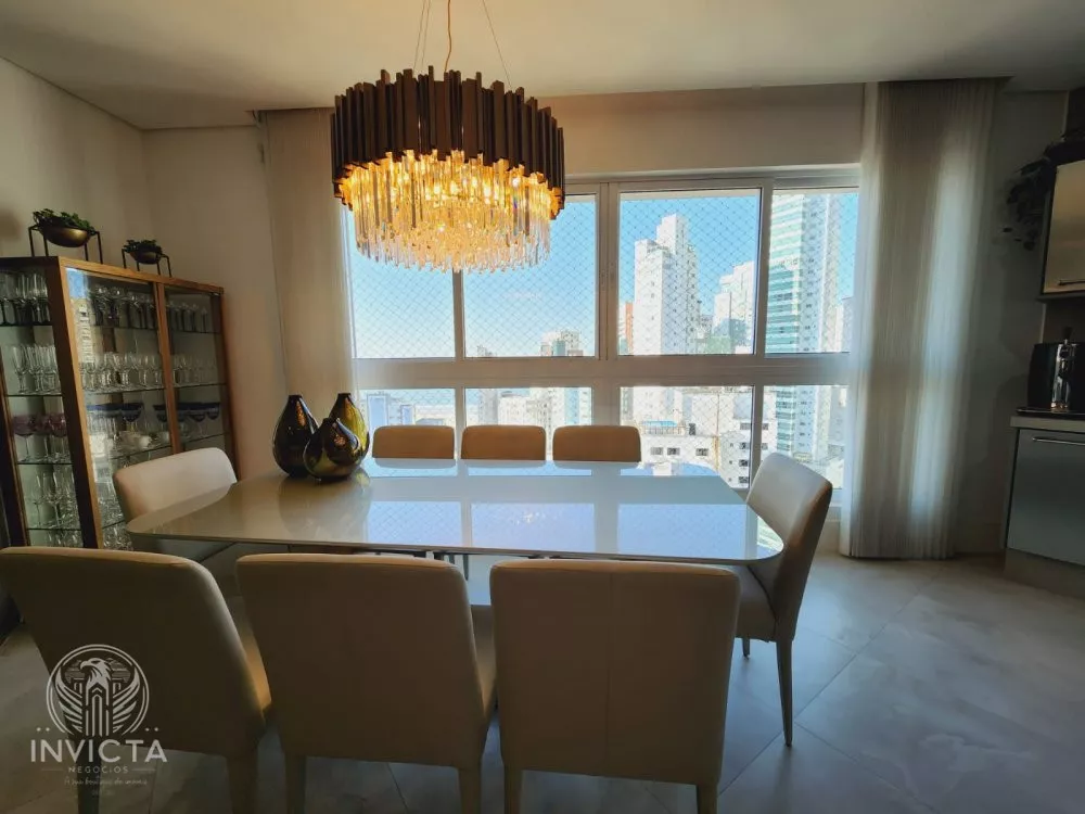 Apartamento à venda com 4 quartos, 163m² - Foto 2