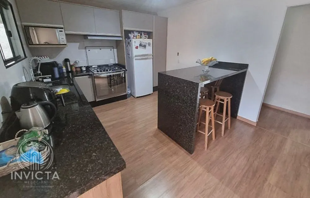 Sobrado, 3 quartos, 251 m² - Foto 2