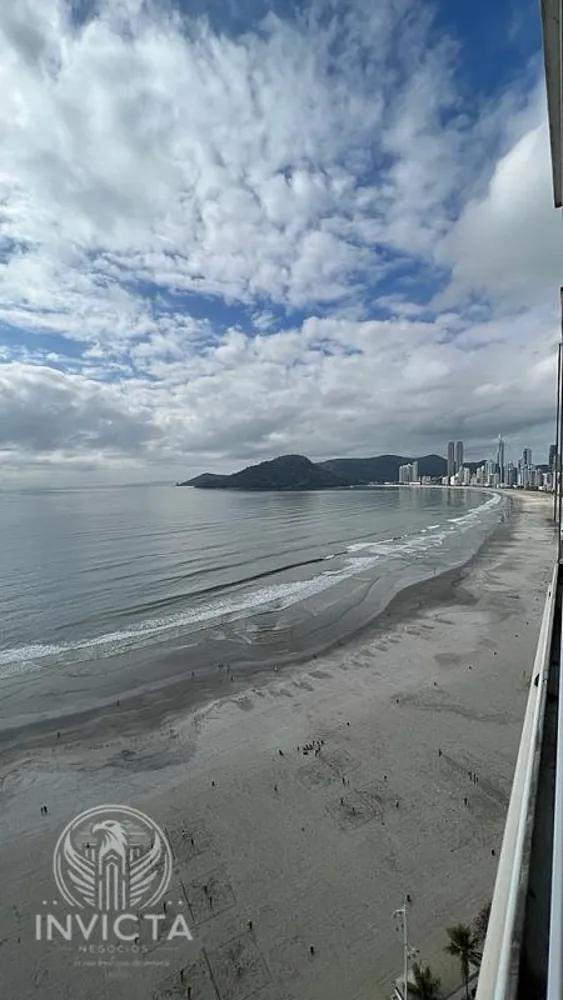 Apartamento, 3 quartos, 225 m² - Foto 1
