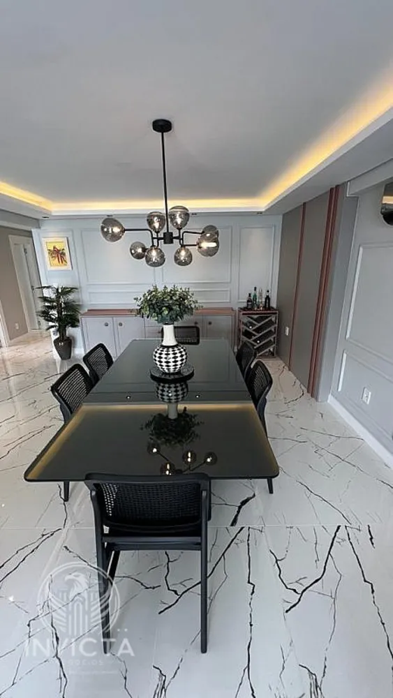 Apartamento, 3 quartos, 225 m² - Foto 3