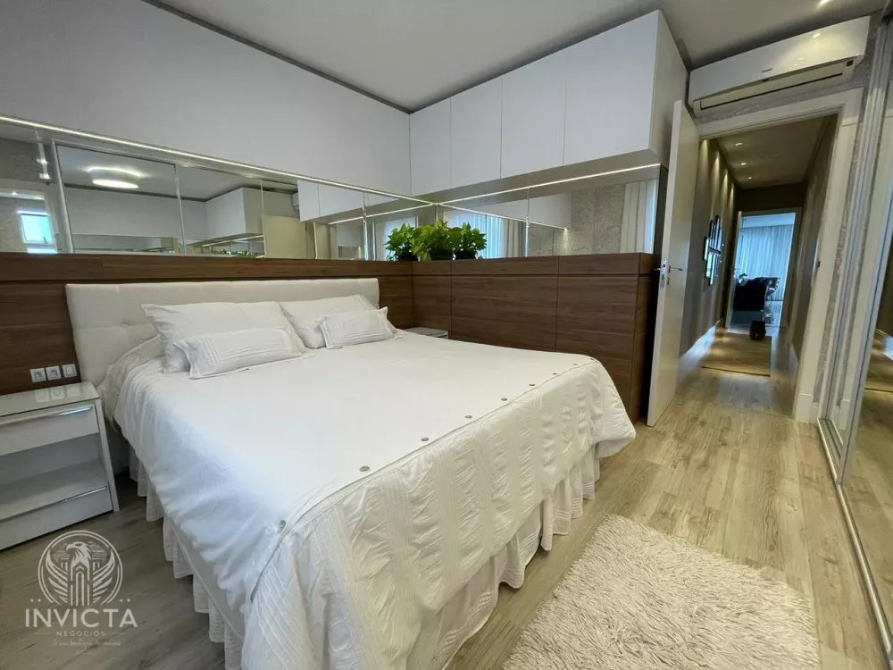 Apartamento à venda com 3 quartos, 115m² - Foto 8