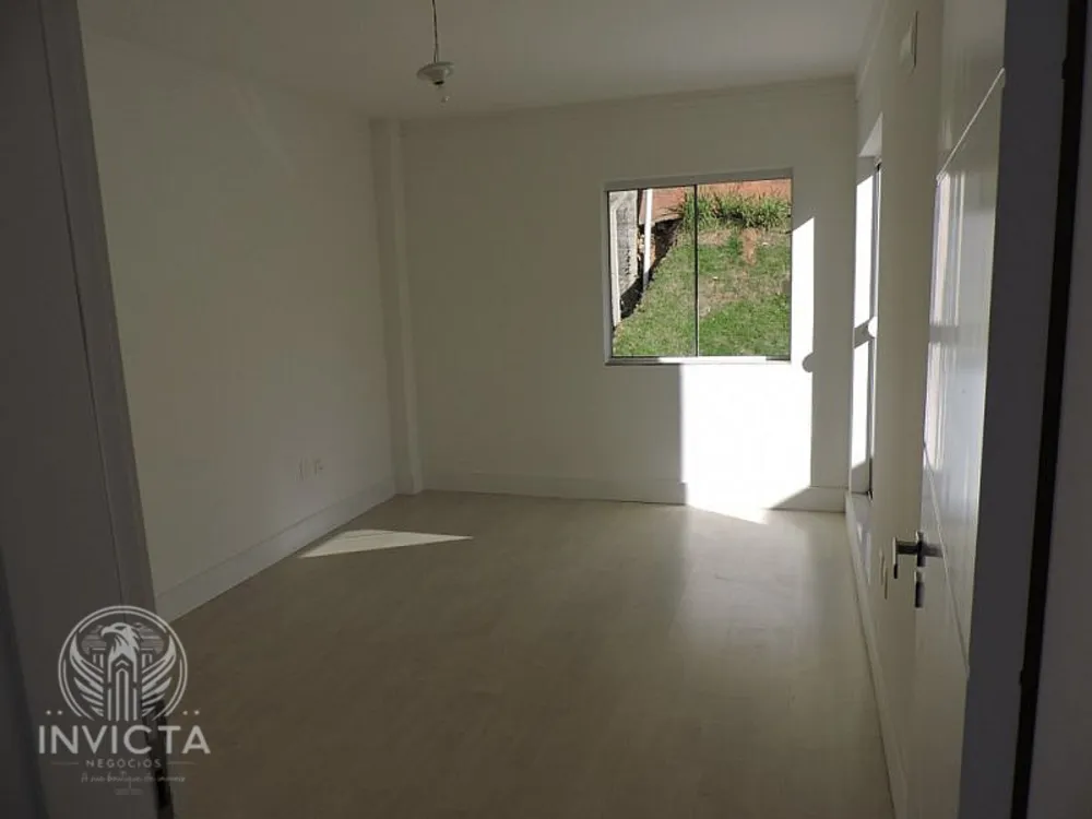Casa, 2 quartos, 176 m² - Foto 1