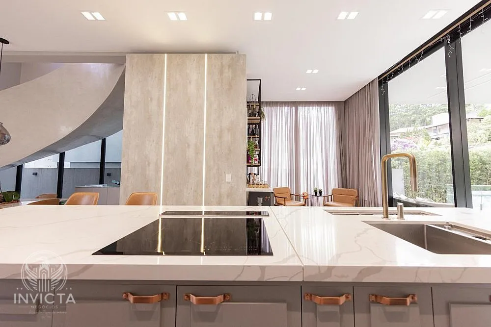 Casa, 4 quartos, 380 m² - Foto 6