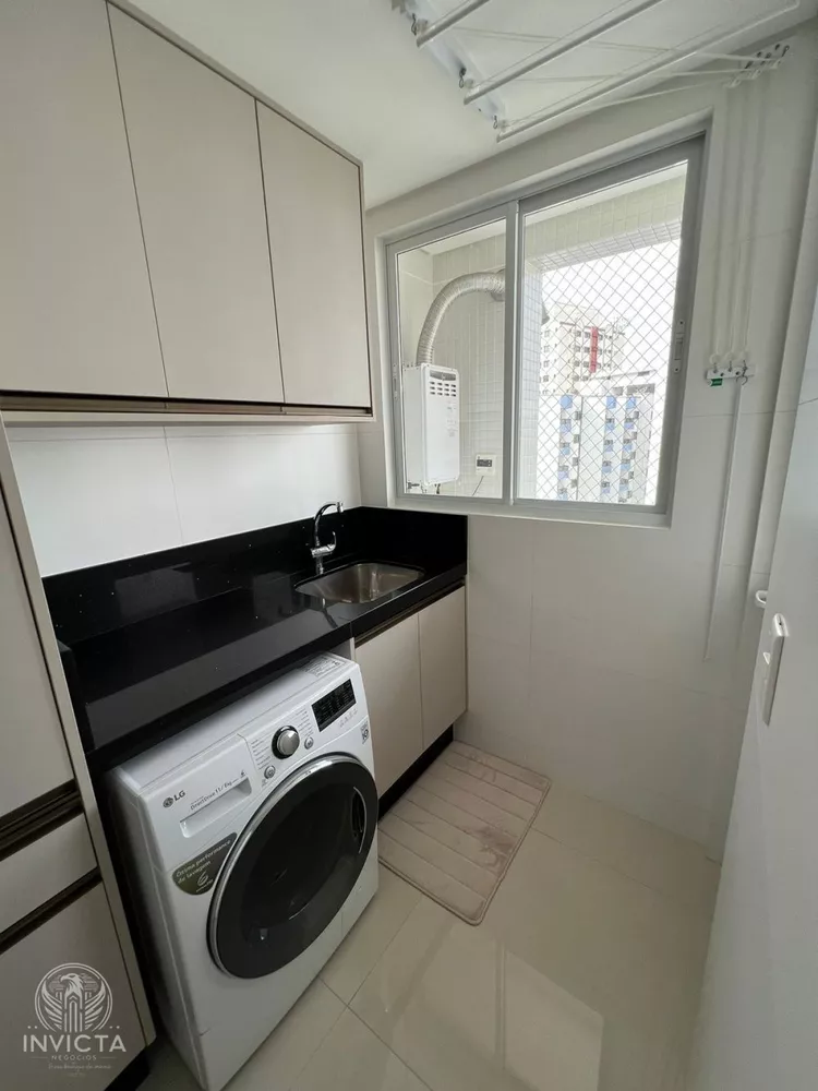 Apartamento à venda com 4 quartos, 167m² - Foto 5