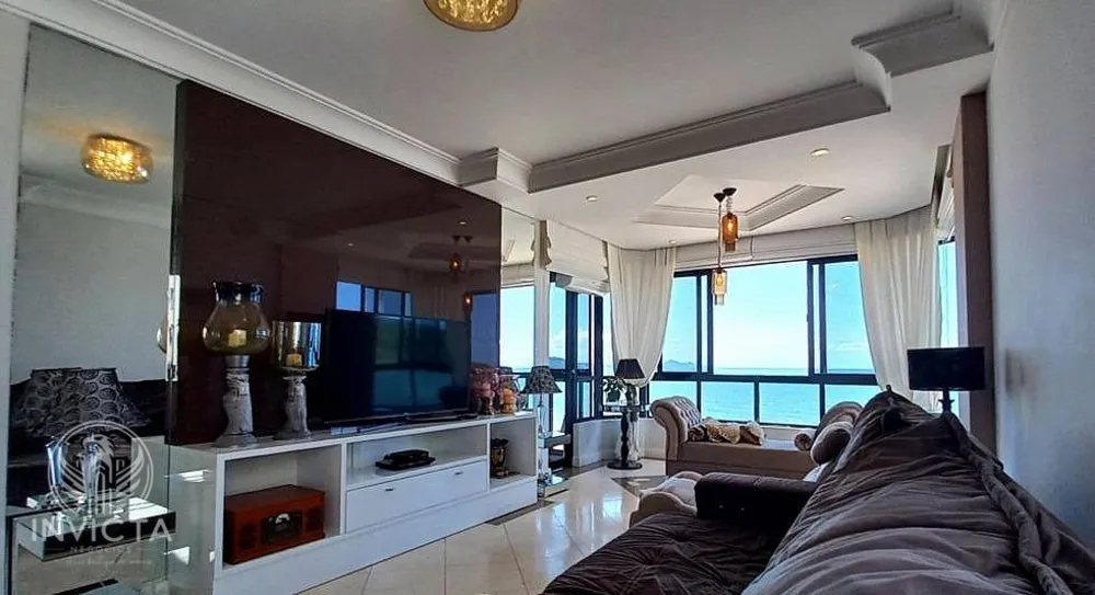Apartamento, 3 quartos, 140 m² - Foto 1