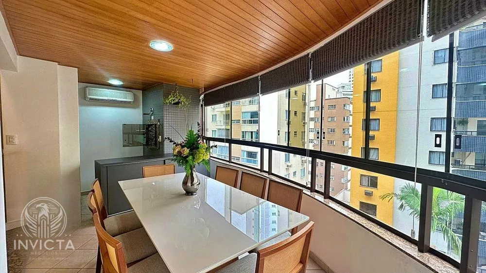 Apartamento à venda com 2 quartos, 97m² - Foto 1