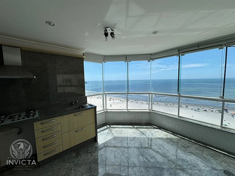 Apartamento, 3 quartos, 236 m² - Foto 2