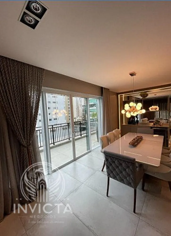 Apartamento, 3 quartos, 293 m² - Foto 2