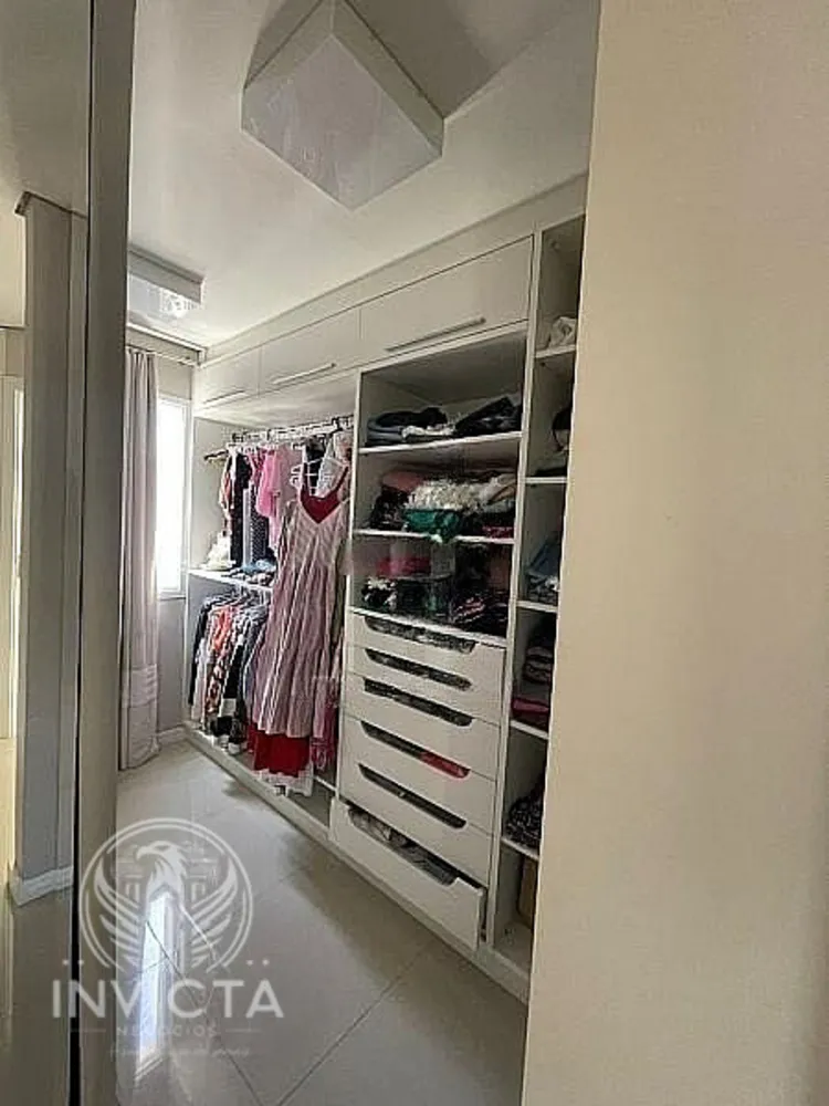 Cobertura, 3 quartos, 196 m² - Foto 8