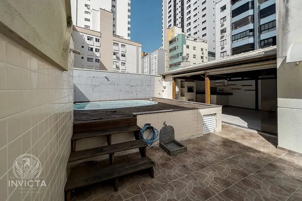 Apartamento, 3 quartos, 314 m² - Foto 2