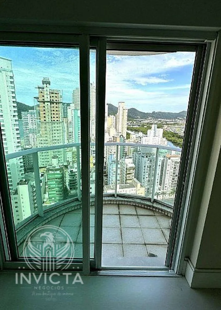 Apartamento, 4 quartos, 240 m² - Foto 9