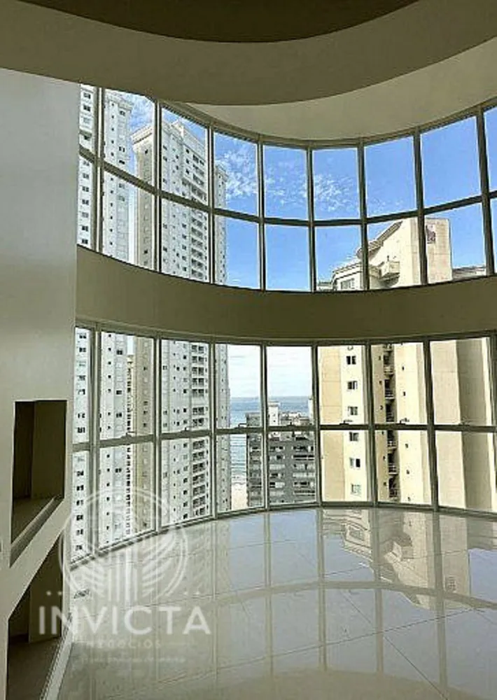 Apartamento, 4 quartos, 240 m² - Foto 1