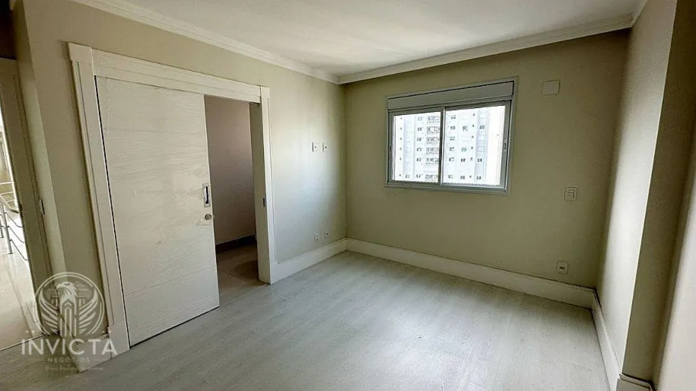 Apartamento, 4 quartos, 240 m² - Foto 8