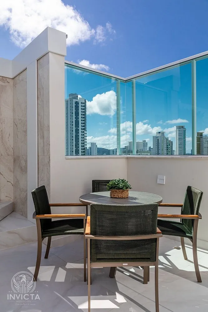 Cobertura, 4 quartos, 300 m² - Foto 6