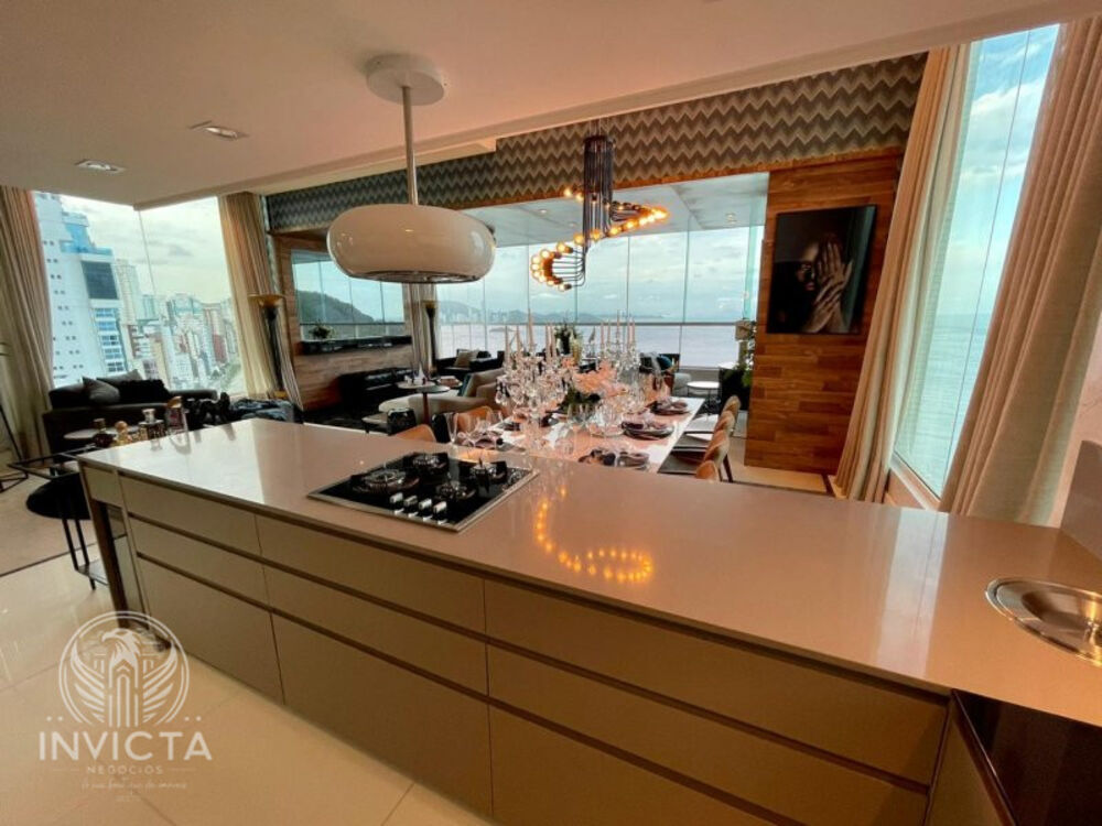 Cobertura à venda com 7 quartos, 600m² - Foto 4
