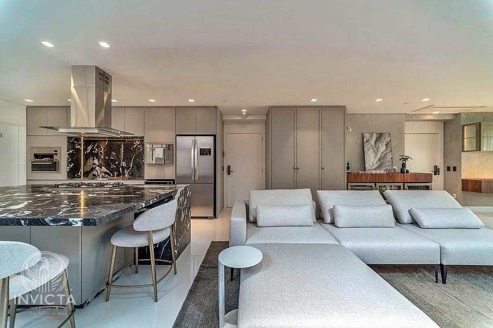 Apartamento, 4 quartos, 261 m² - Foto 1