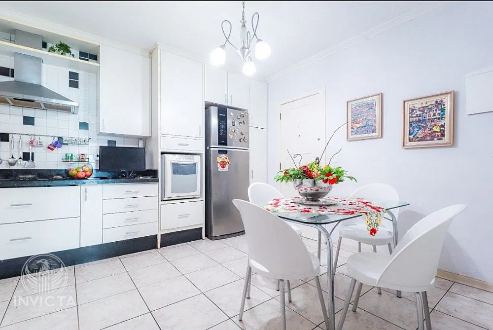 Apartamento, 4 quartos, 195 m² - Foto 2