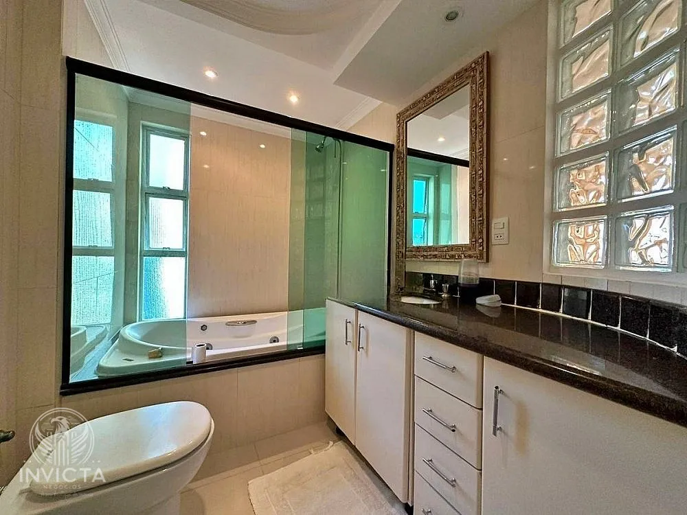 Apartamento, 3 quartos, 155 m² - Foto 1