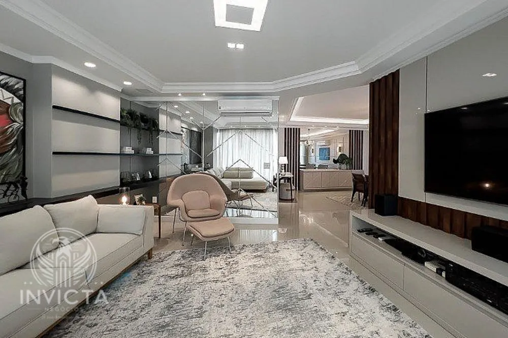 Apartamento, 3 quartos, 217 m² - Foto 2