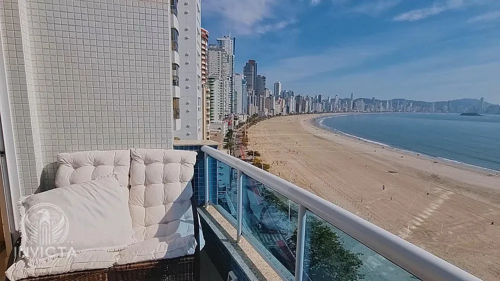 Apartamento, 3 quartos, 260 m² - Foto 9
