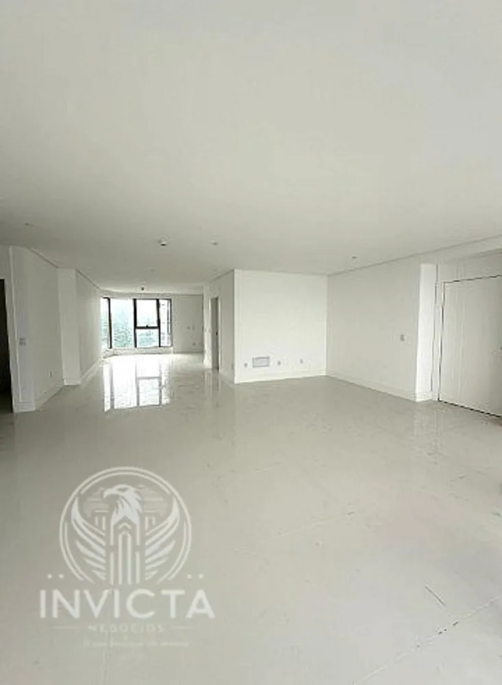 Apartamento, 4 quartos, 265 m² - Foto 2
