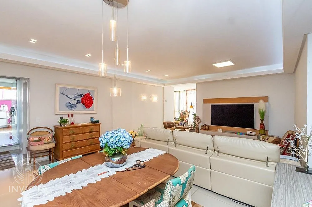 Apartamento, 3 quartos, 178 m² - Foto 2