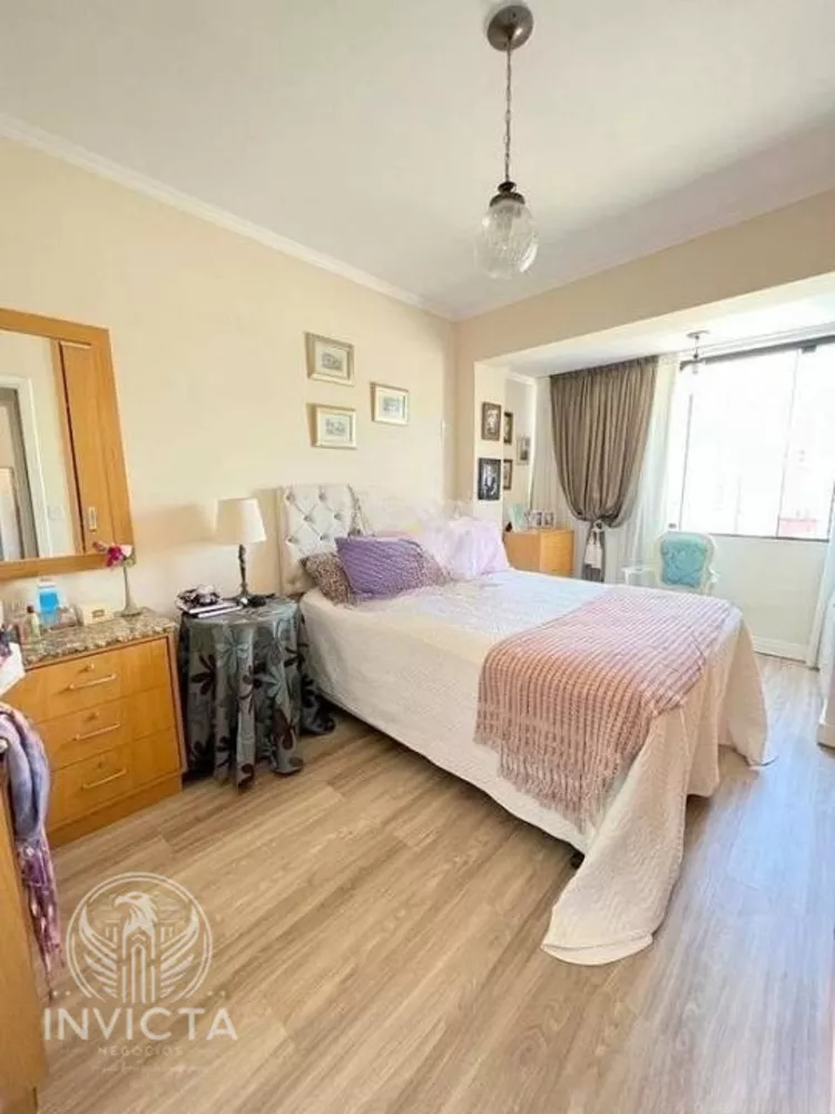 Apartamento à venda com 2 quartos, 70m² - Foto 5