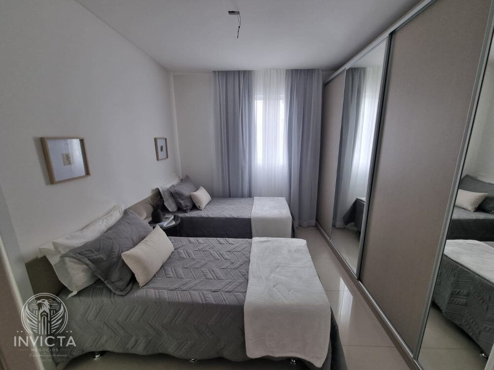 Apartamento à venda com 2 quartos, 127m² - Foto 9