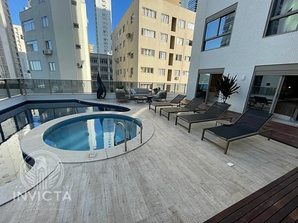 Apartamento, 3 quartos, 400 m² - Foto 1