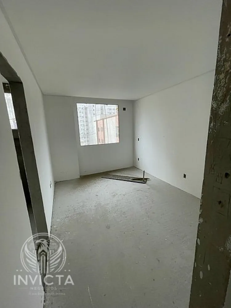 Apartamento, 4 quartos, 200 m² - Foto 10