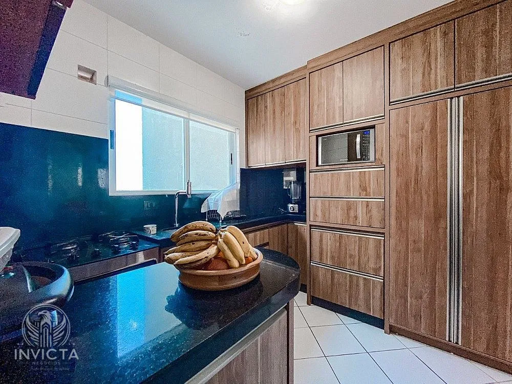 Apartamento, 3 quartos, 140 m² - Foto 4